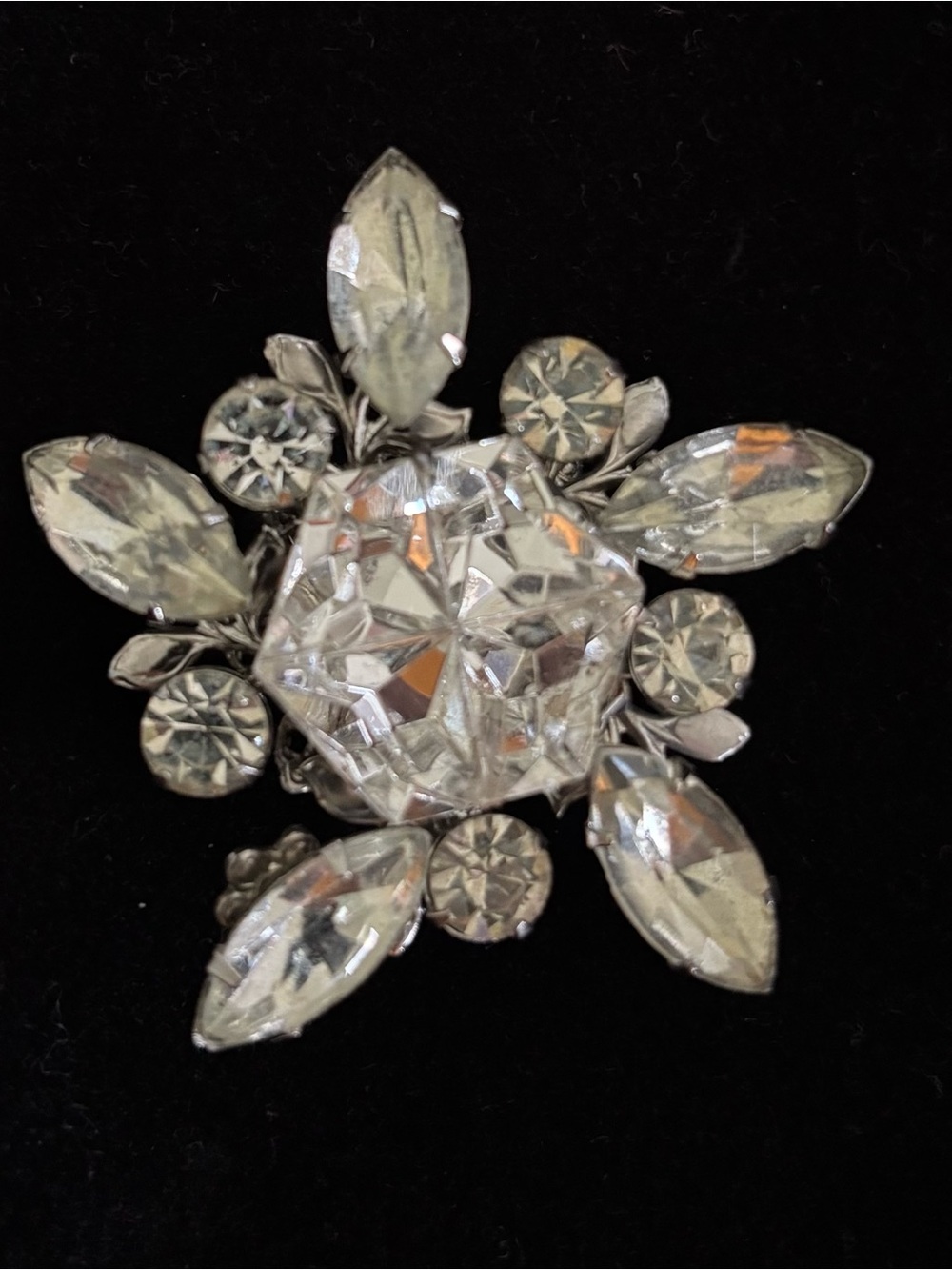 Vintage Mid-Century Rhinestone Statement Brooch 2” Pin Clear/Silver Toned